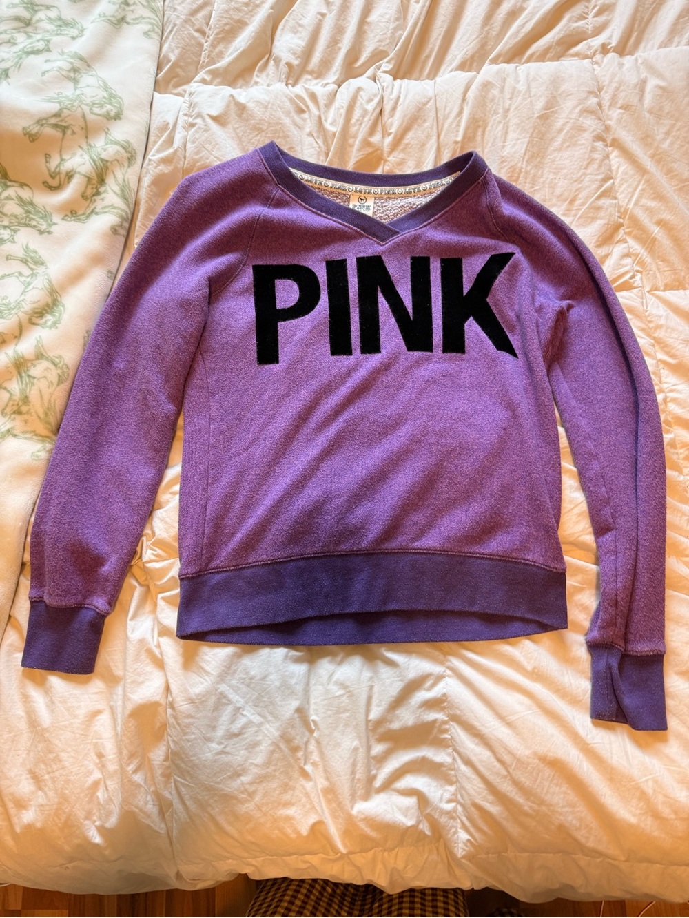 Victoria's Secret PINK Purple V-Neck Pullover Sweater